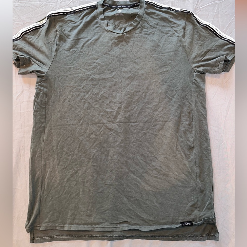 H&M Athletic tee